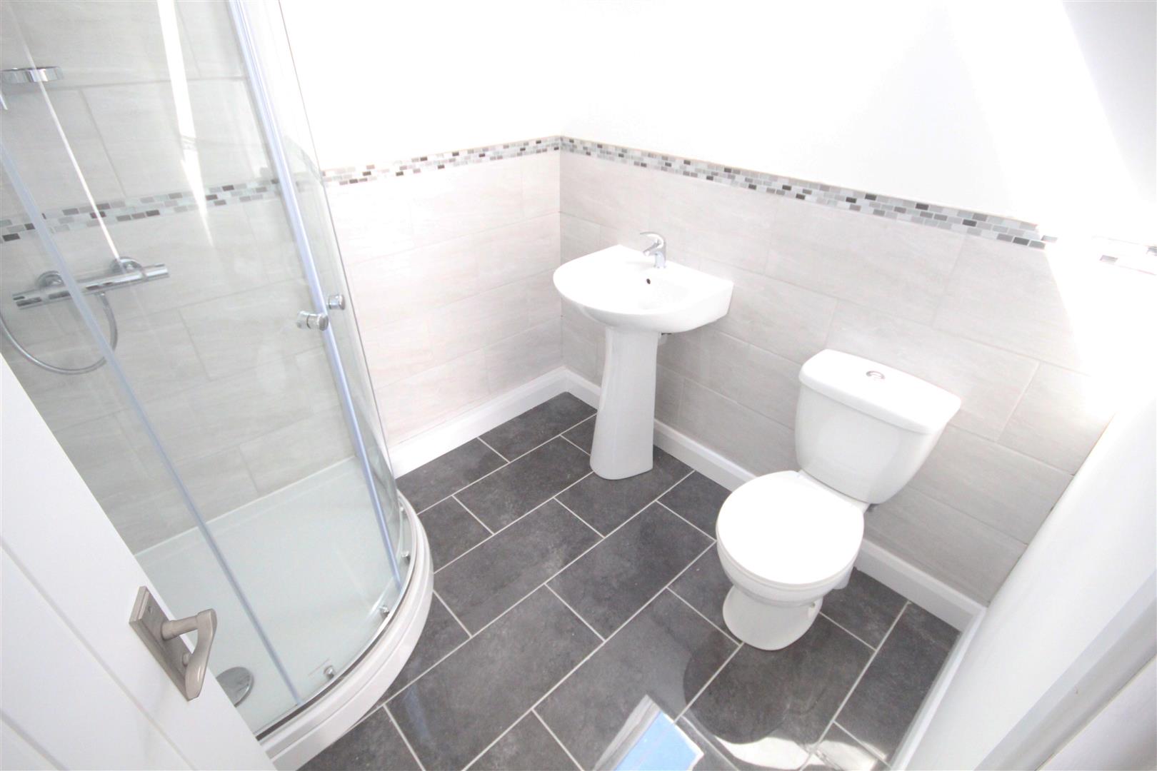 2 bedroom semi detached bungalow To Let in Sabden - IMG_8053.jpg
